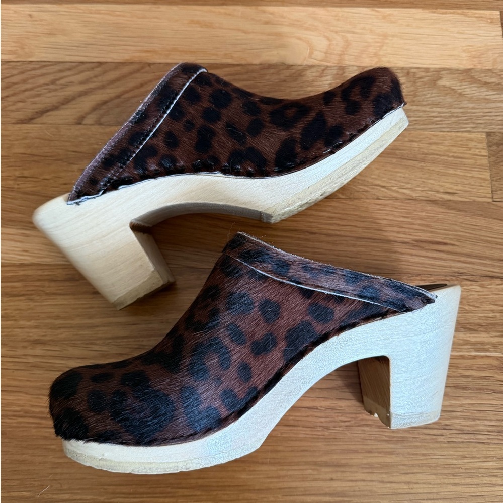 No. 6 Old School Clogs on High Heel with Espresso Pony Leopard Print